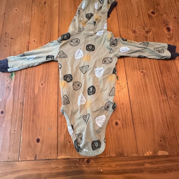 Carter's Tan and Brown Bodysuit One Piece 18 months - Picture 3 of 7